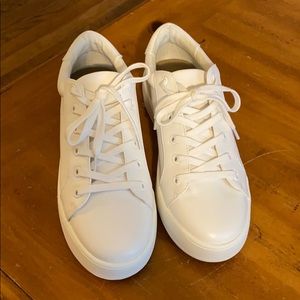 Bertie tennis shoes- Steve Madden
